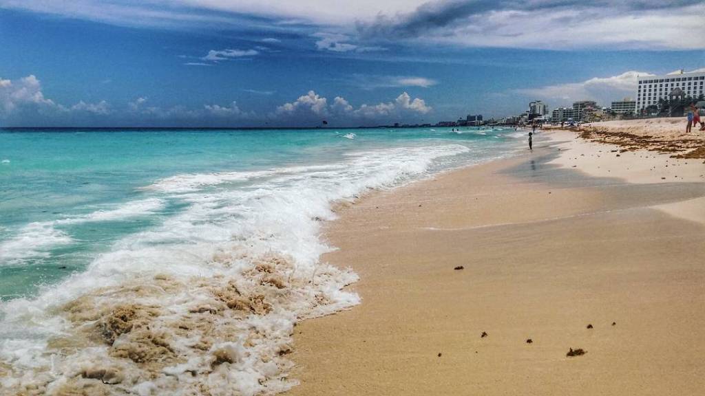 6 playas que debes visitar en Cancún